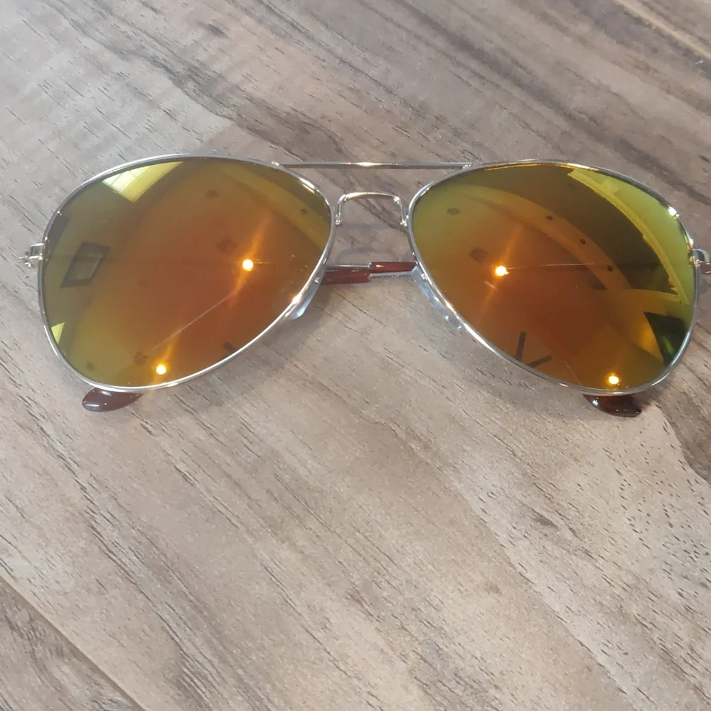 EUC Aviator sunglasses